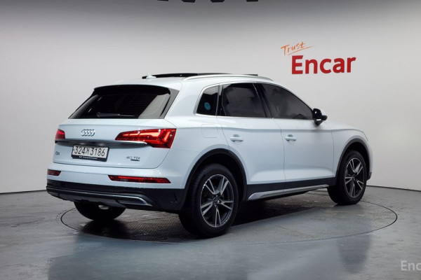 2022 Audi Q5 с пробегом 30 985 км