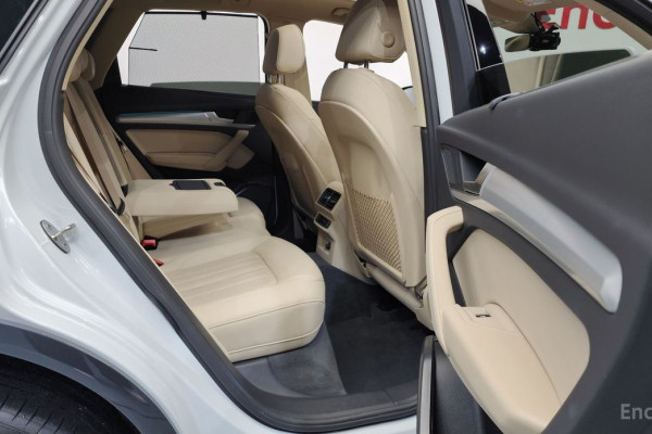 2022 Audi Q5 с пробегом 30 985 км