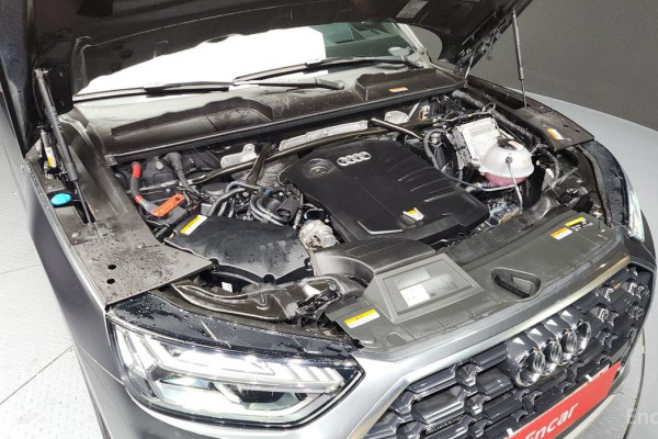 2021 Audi Q5 с пробегом 23 606 км