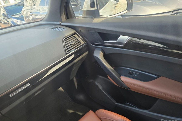 2022 Audi Q5 с пробегом 39 577 км