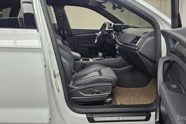 2023 Audi Q5 с пробегом 40 136 км