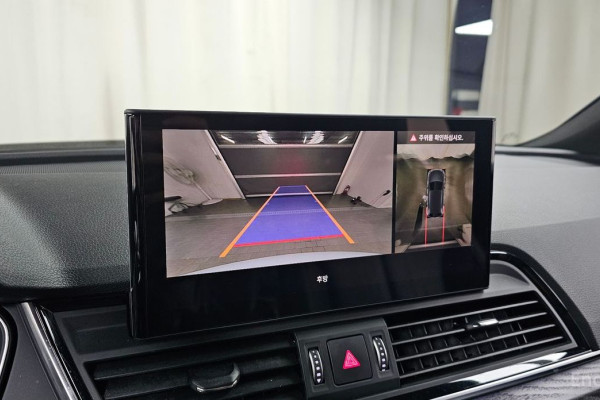 2023 Audi Q5 с пробегом 40 136 км