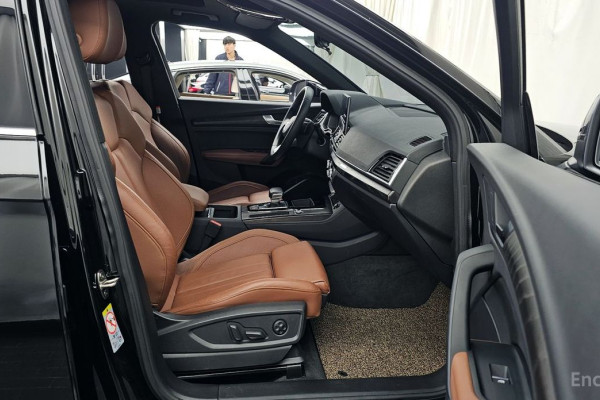 2023 Audi Q5 с пробегом 34 575 км