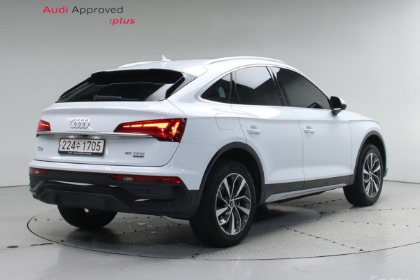 2023 Audi Q5 с пробегом 19 765 км