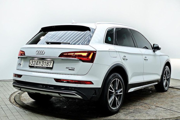 2022 Audi Q5 с пробегом 33 500 км
