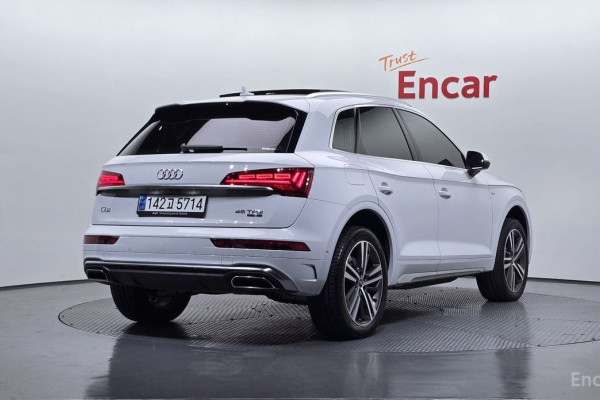 2023 Audi Q5 с пробегом 21 874 км