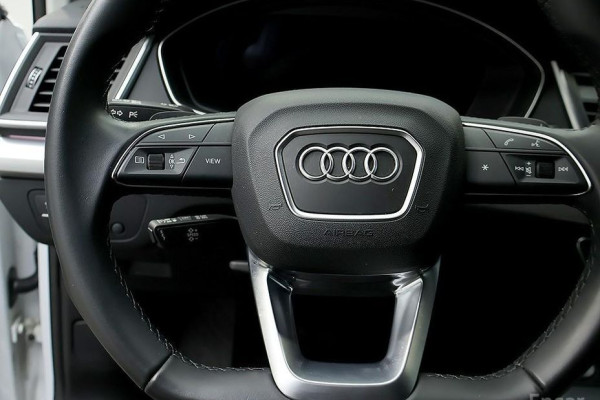 2022 Audi Q5 с пробегом 33 500 км