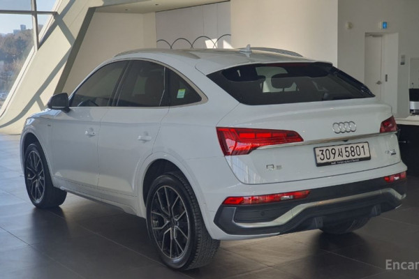 2023 Audi Q5 с пробегом 50 700 км