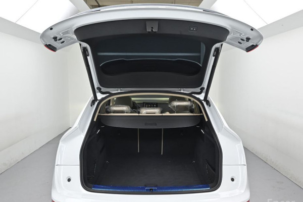 2023 Audi Q5 с пробегом 19 765 км