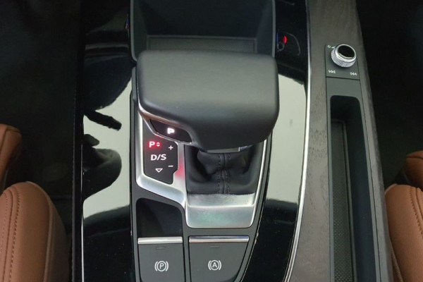 2023 Audi Q5 с пробегом 50 700 км