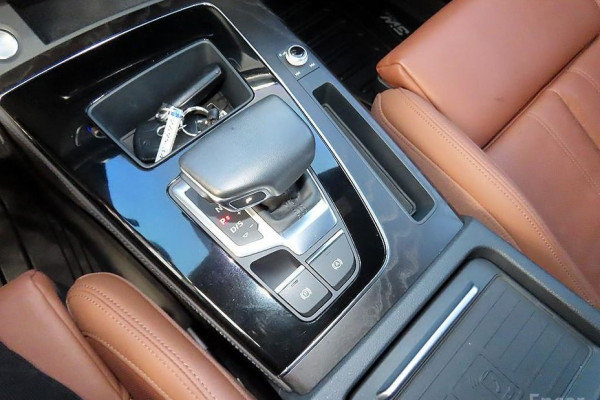 2023 Audi Q5 с пробегом 31 984 км