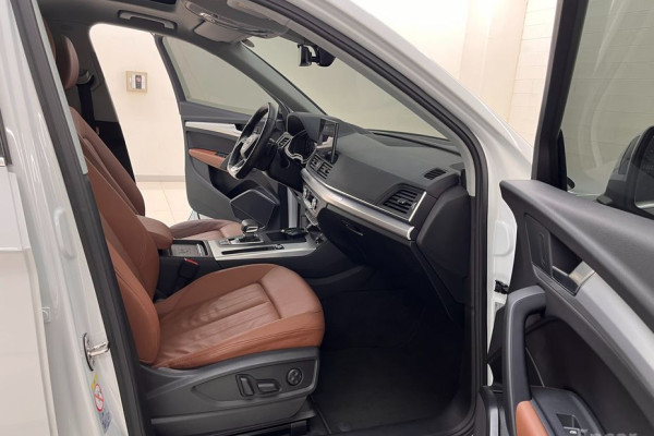 2022 Audi Q5 с пробегом 45 169 км