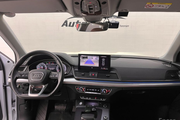 2022 Audi Q5 с пробегом 45 169 км