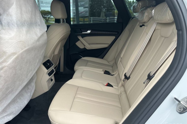 2023 Audi Q5 с пробегом 13 000 км