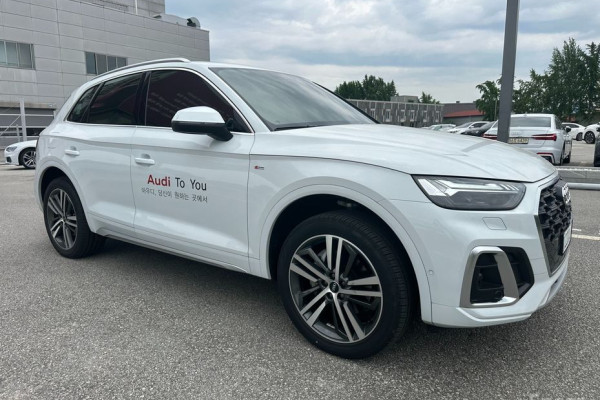 2023 Audi Q5 с пробегом 13 000 км