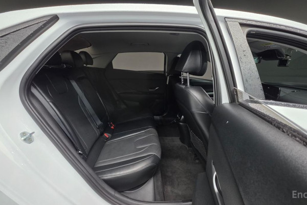 2021 Hyundai Avante с пробегом 64 002 км