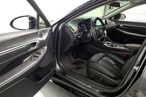 2021 Hyundai Sonata с пробегом 105 349 км