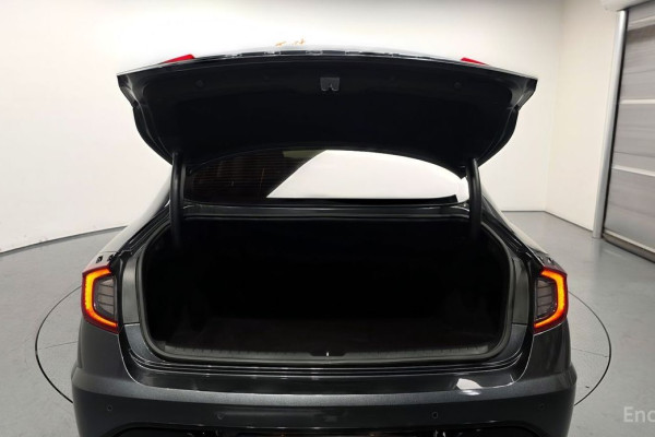 2021 Hyundai Sonata с пробегом 105 349 км