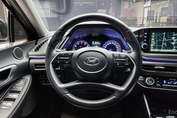 2022 Hyundai Sonata с пробегом 66 382 км