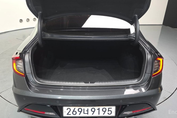 2022 Hyundai Sonata с пробегом 122 855 км