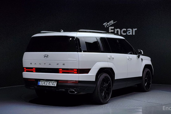 2023 Hyundai Santa Fe с пробегом 7 892 км