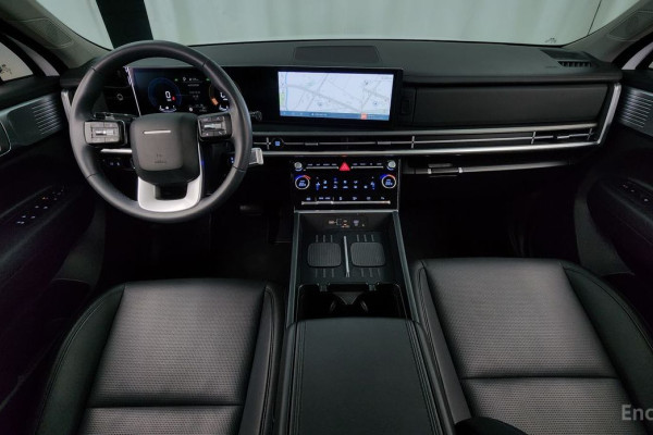 2023 Hyundai Santa Fe с пробегом 17 754 км