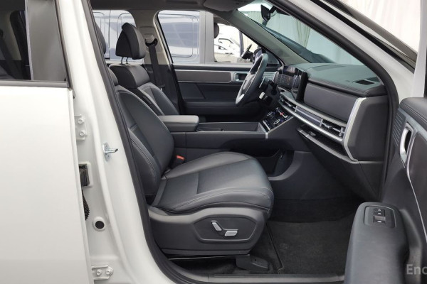 2023 Hyundai Santa Fe с пробегом 17 754 км