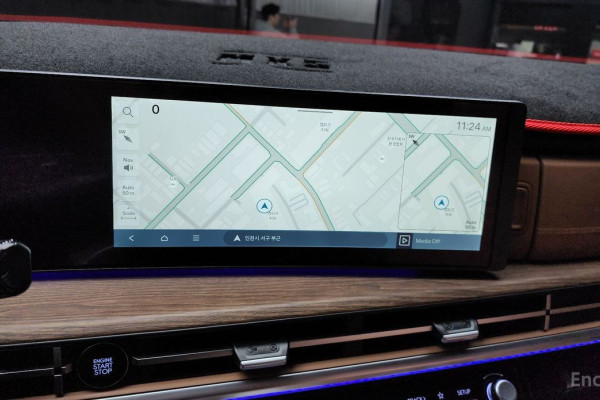 2023 Hyundai Santa Fe с пробегом 7 892 км