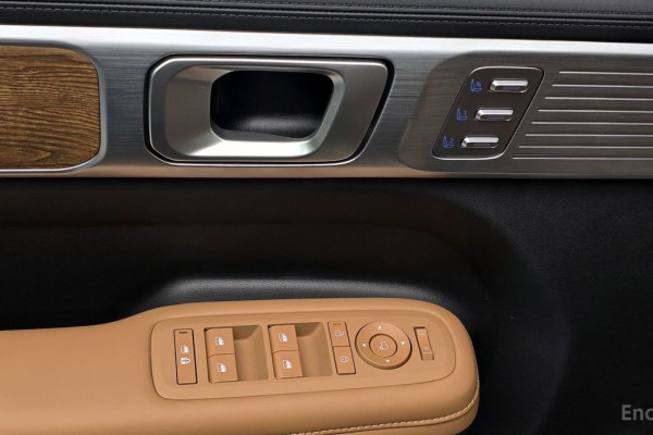 2023 Hyundai Santa Fe с пробегом 46 594 км