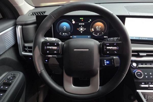 2025 Hyundai Santa Fe с пробегом 4 567 км