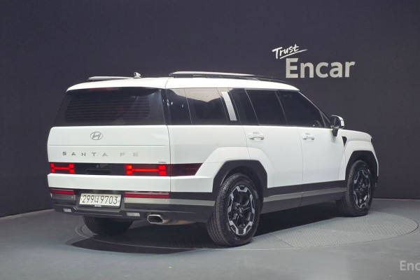 2023 Hyundai Santa Fe с пробегом 56 602 км