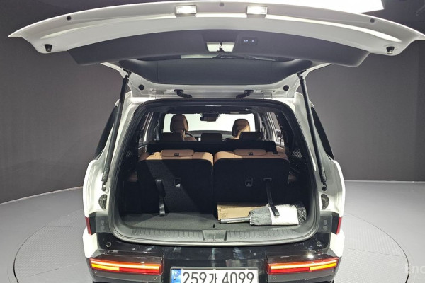 2023 Hyundai Santa Fe с пробегом 19 560 км