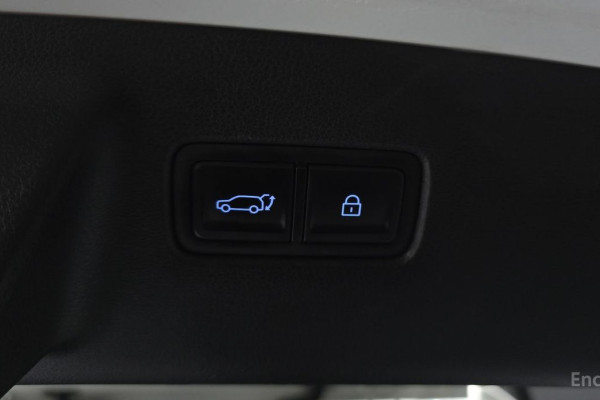 2023 Hyundai Santa Fe с пробегом 56 602 км