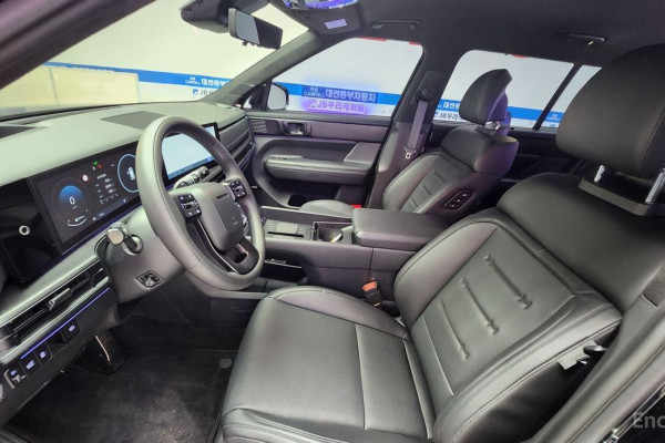 2023 Hyundai Santa Fe с пробегом 6 700 км