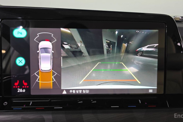 2022 Volkswagen Golf с пробегом 27 610 км