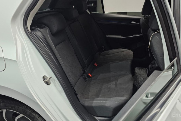 2022 Volkswagen Golf с пробегом 58 768 км