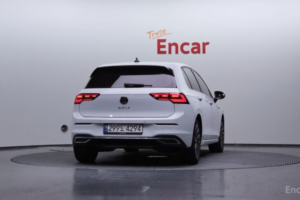 2022 Volkswagen Golf с пробегом 47 348 км