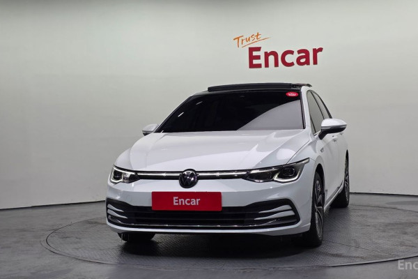 2022 Volkswagen Golf с пробегом 19 202 км