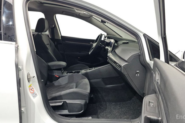 2022 Volkswagen Golf с пробегом 47 348 км