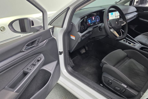 2022 Volkswagen Golf с пробегом 19 202 км