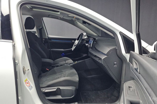 2022 Volkswagen Golf с пробегом 46 233 км