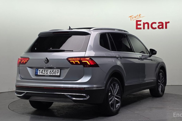2022 Volkswagen Tiguan с пробегом 28 684 км