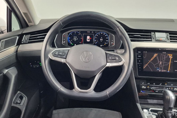 2021 Volkswagen Passat с пробегом 40 191 км