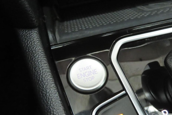 2022 Volkswagen Passat с пробегом 35 101 км