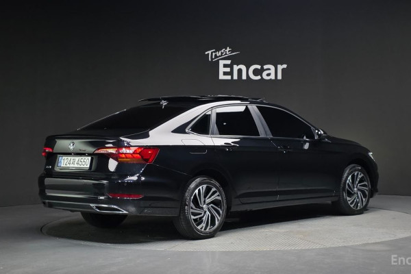 2021 Volkswagen Jetta с пробегом 25 365 км