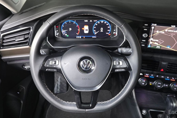 2021 Volkswagen Jetta с пробегом 25 365 км