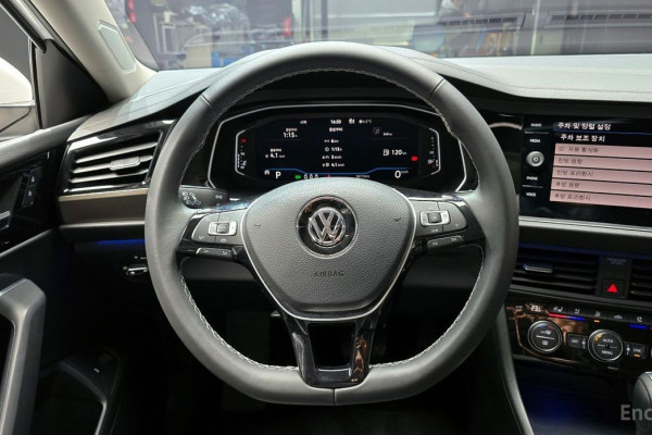 2021 Volkswagen Jetta с пробегом 38 719 км