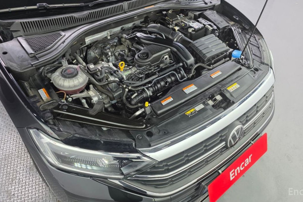 2022 Volkswagen Jetta с пробегом 47 319 км