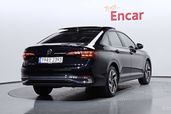 2022 Volkswagen Jetta с пробегом 56 703 км