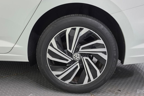 2021 Volkswagen Jetta с пробегом 57 470 км